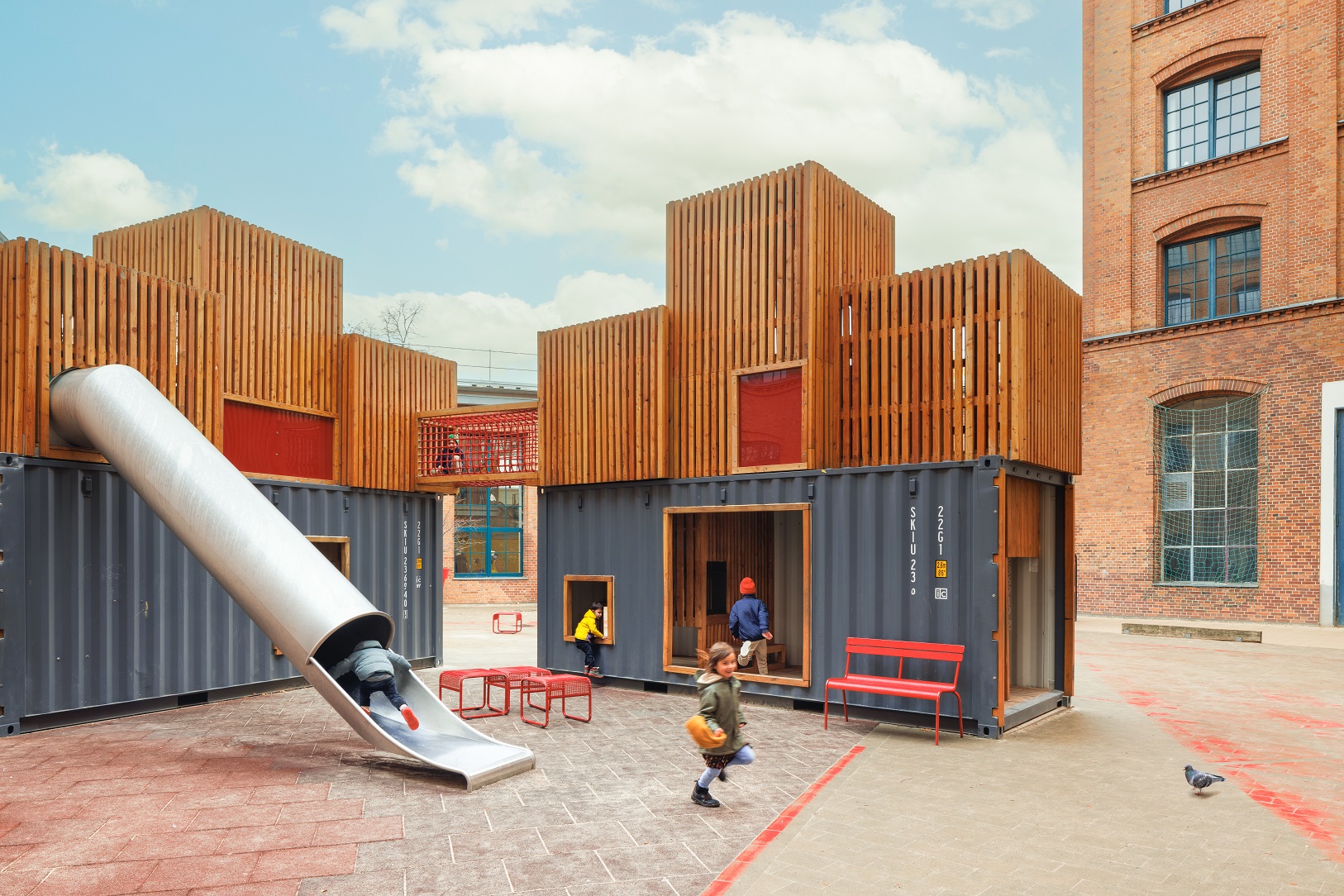 Phorms Campus Berlin Mitte, Bilinguale Grundschule