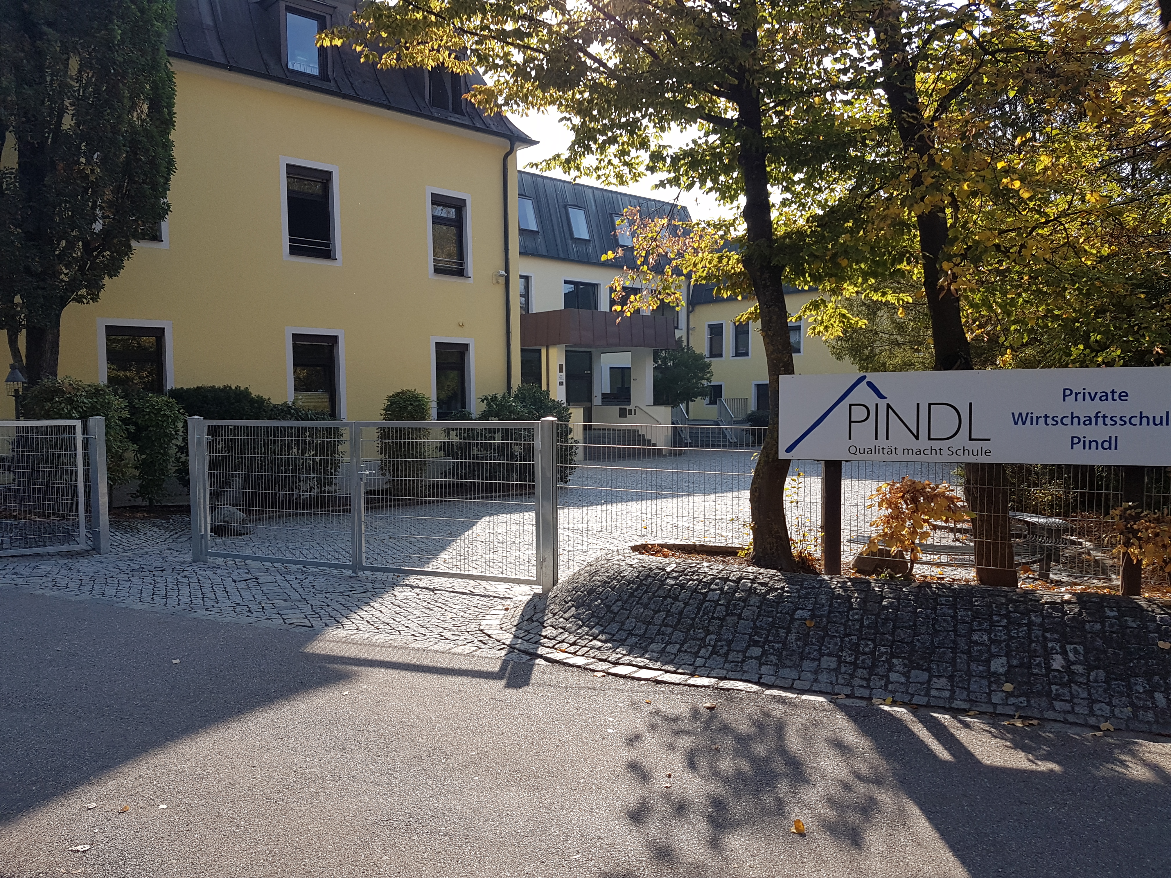 Private Wirtschaftsschule Pindl Straubing