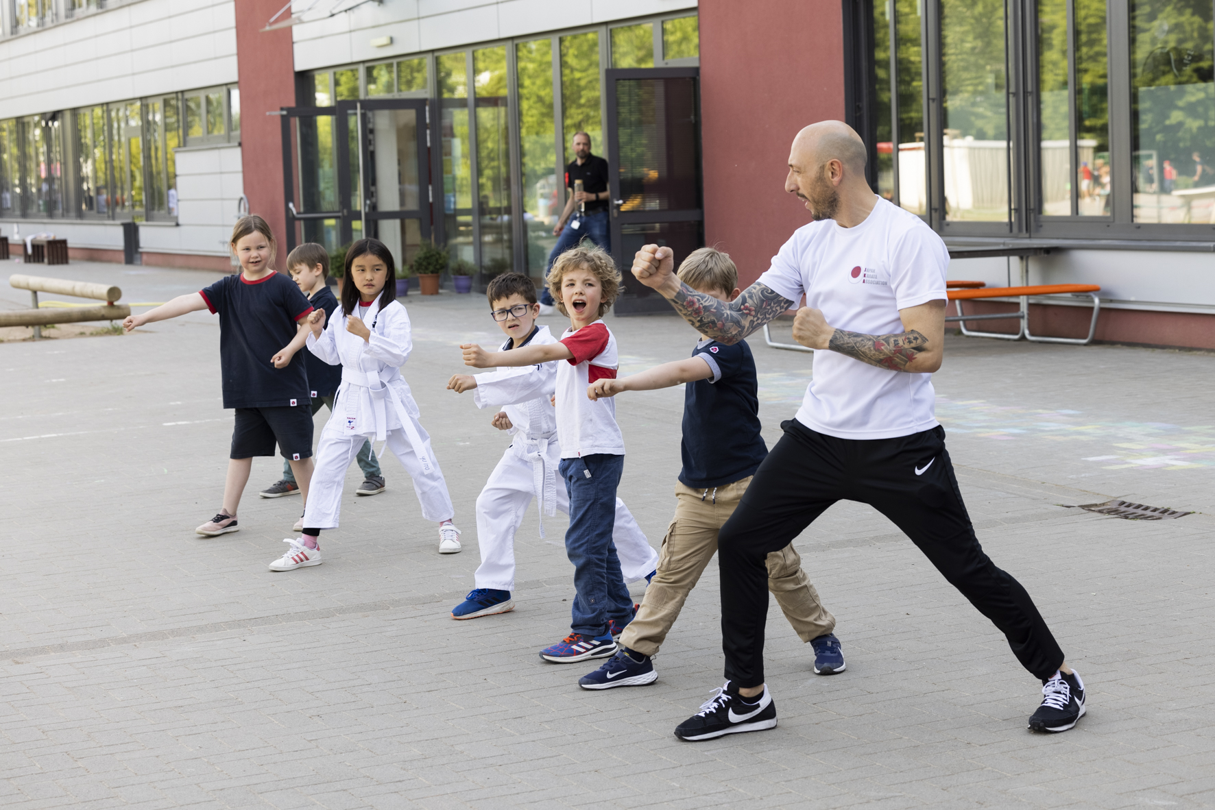 Phorms Campus Frankfurt Taunus, Bilinguale Eingangsstufe und Grundschule, Gymnasium